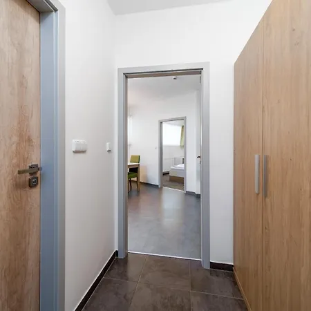 Jansky Potok Ii. Apartment *